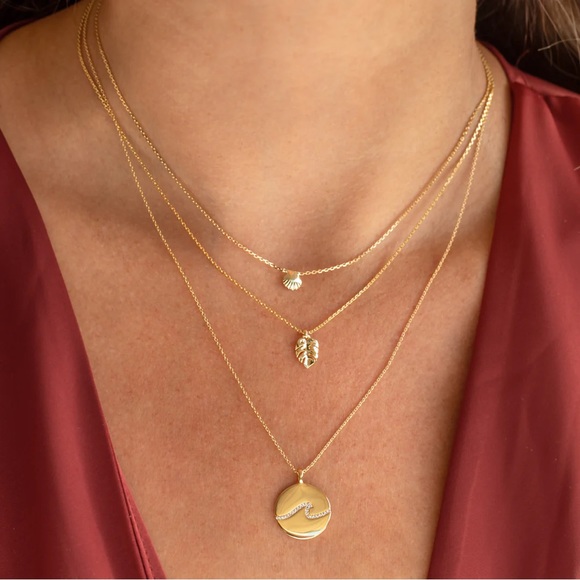 Misha Hawaii Wave Coin Necklace with CZ’s in SILVER. New and never worn. - Picture 2 of 8